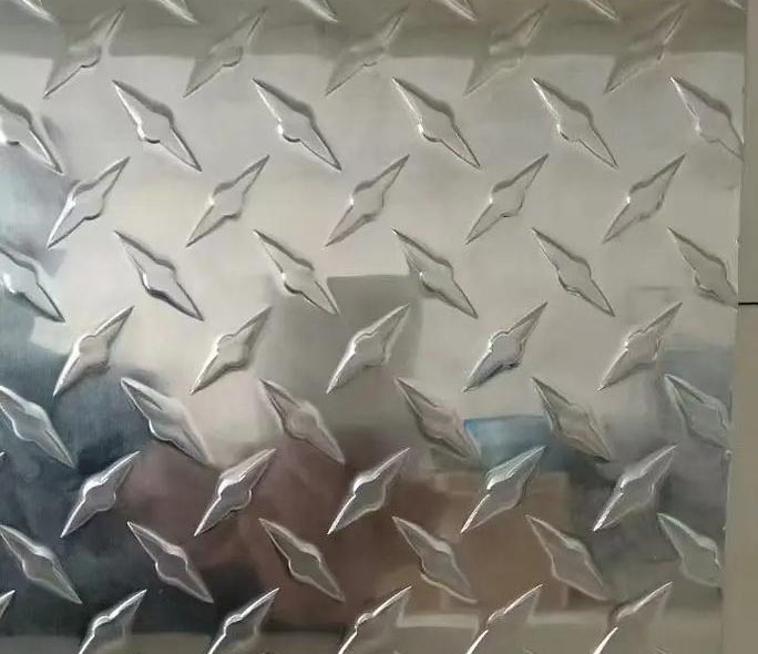 ͤ����������